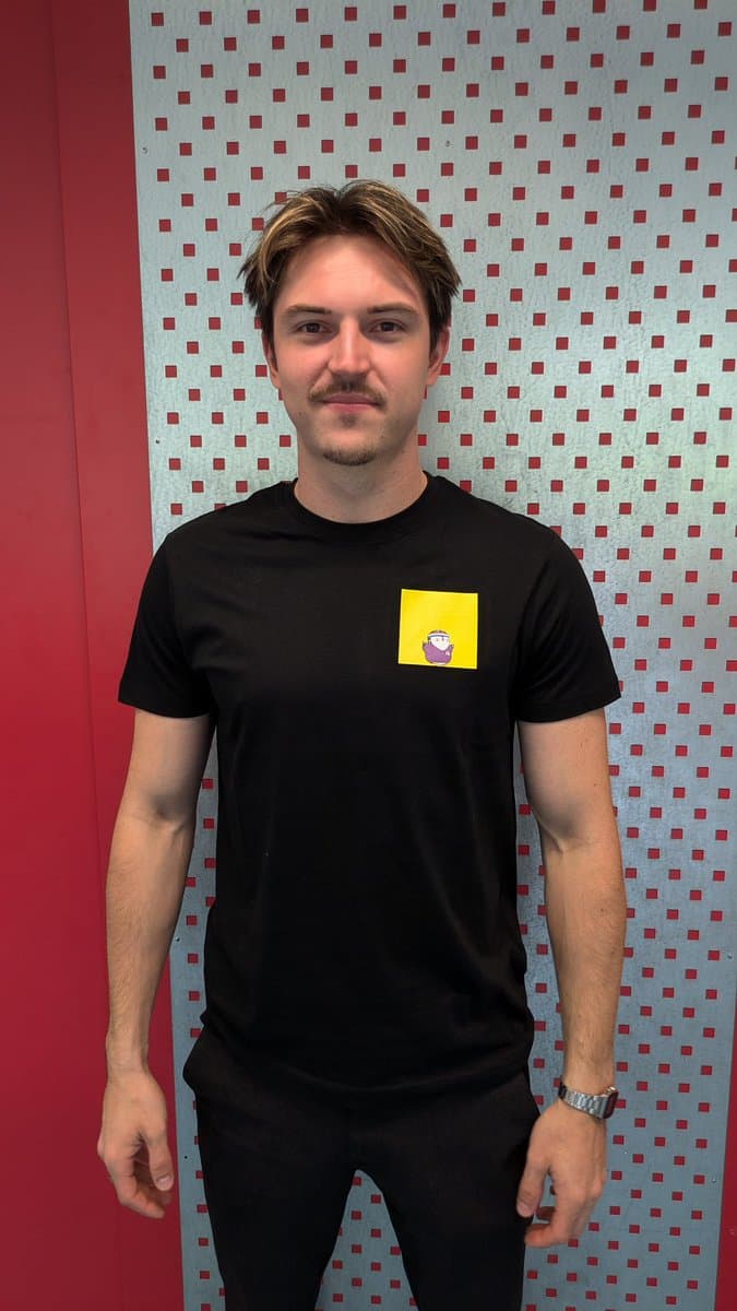 Pudgy Swiss Dinner 🐧 - Photo 13